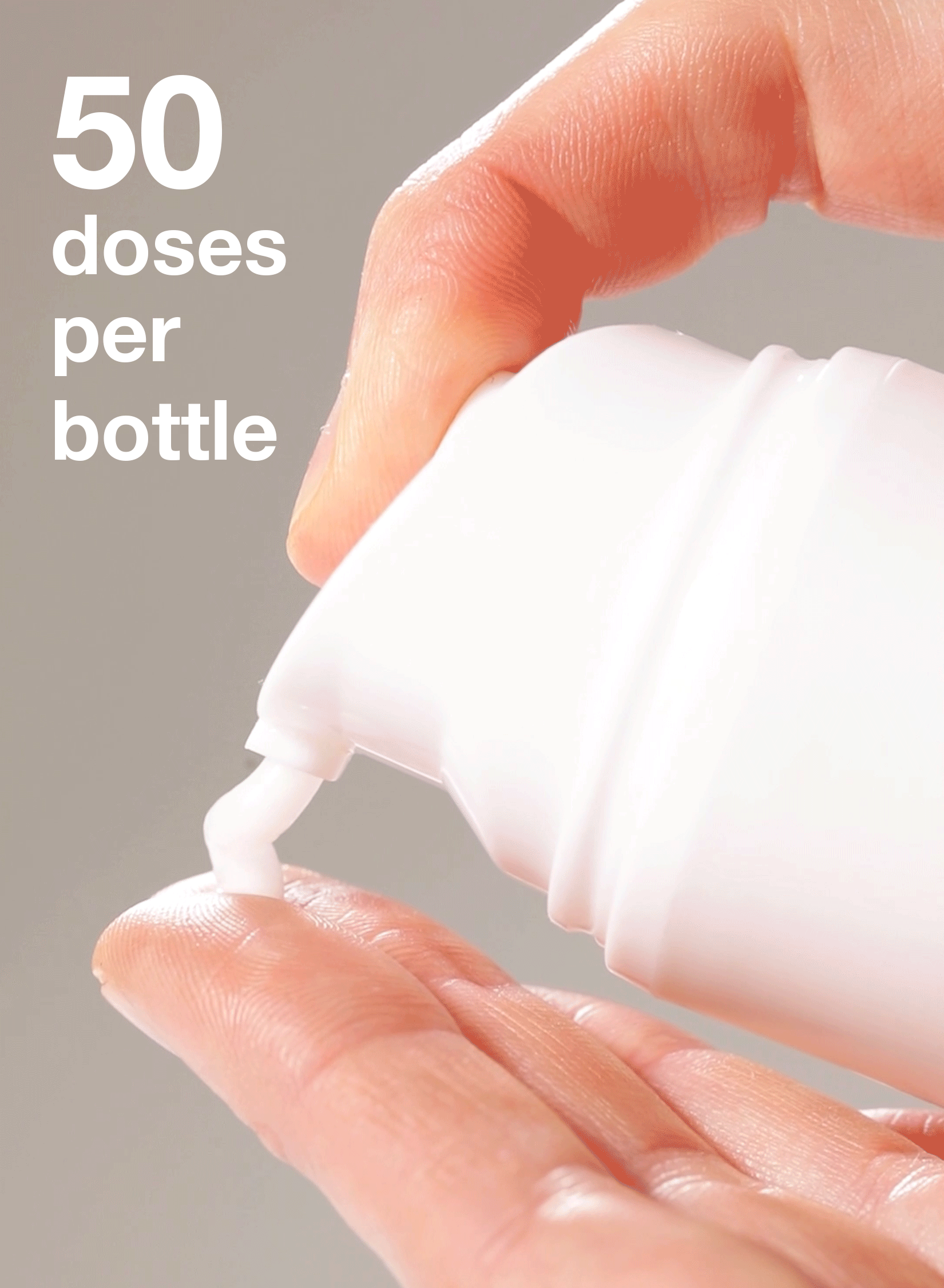 Mascarilla capilar reparadora molecular sin enjuague de tamaño completo: 50 dosis por botella.